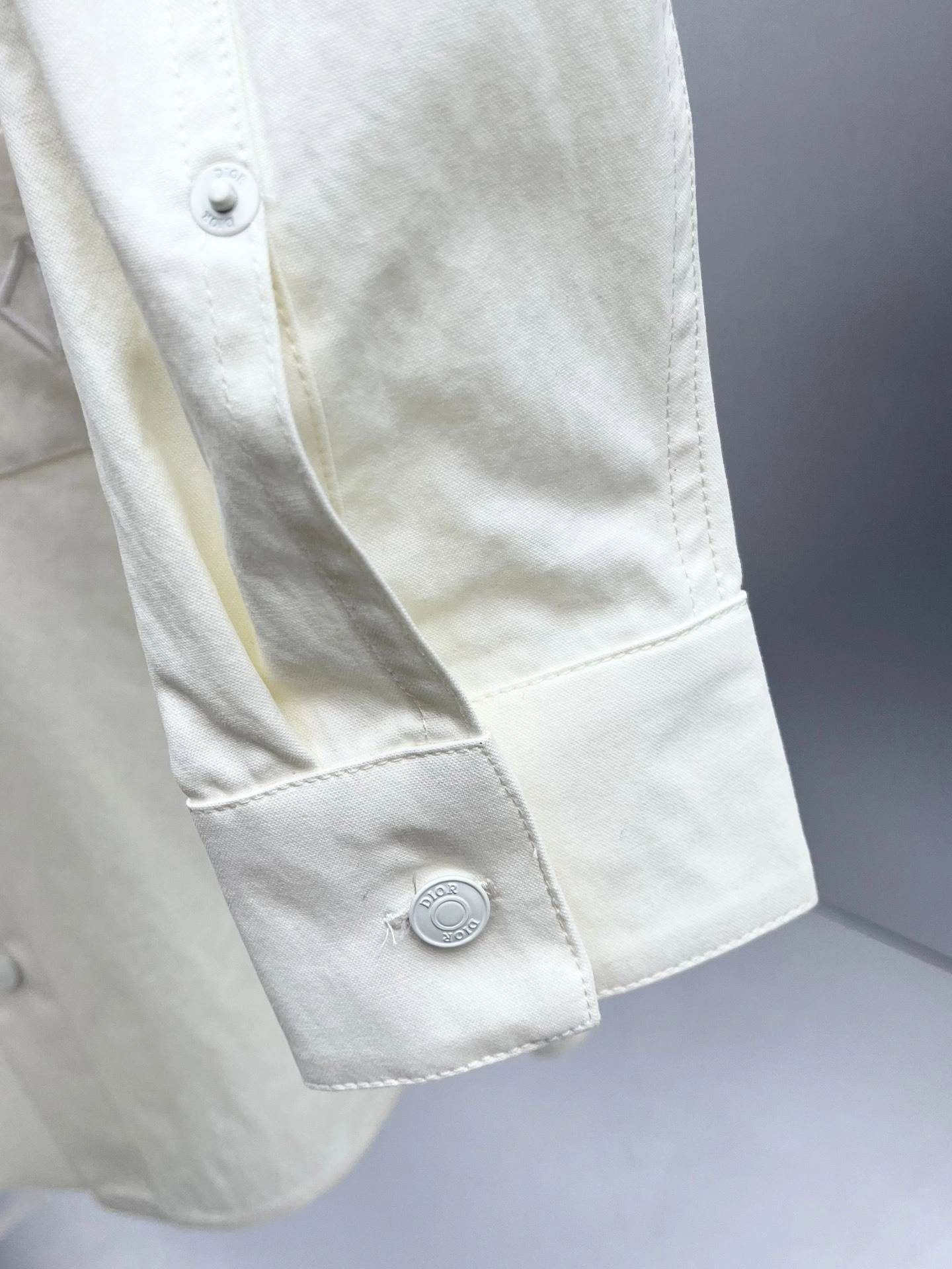 wg.luxury- 4ior item:E-F443J2521H